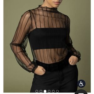 BNWT White Oak+ Fork Mesh blouse